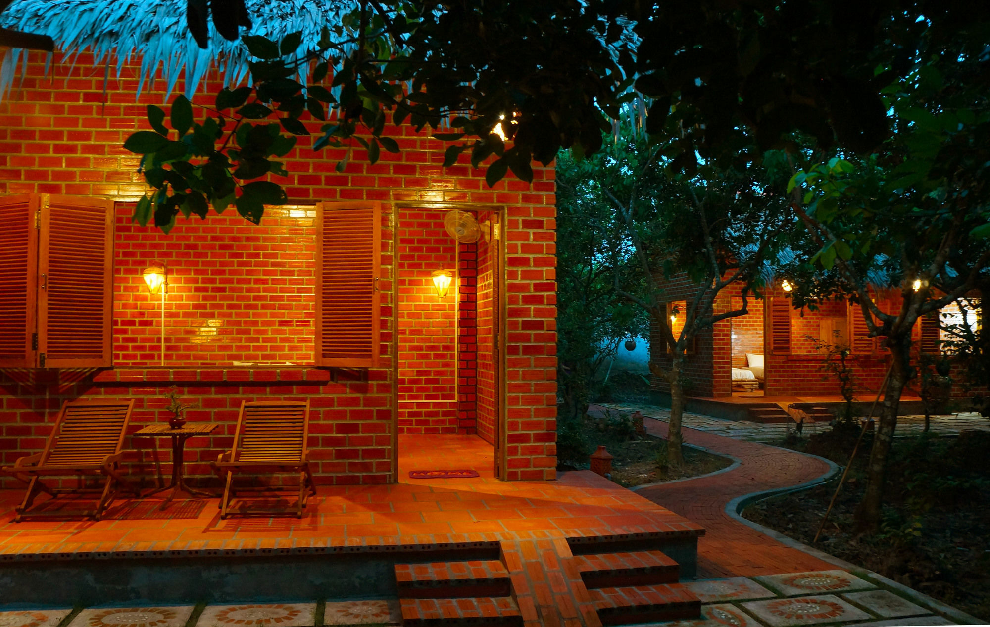Mekong Rustic Lodge Cai Lay Exterior photo