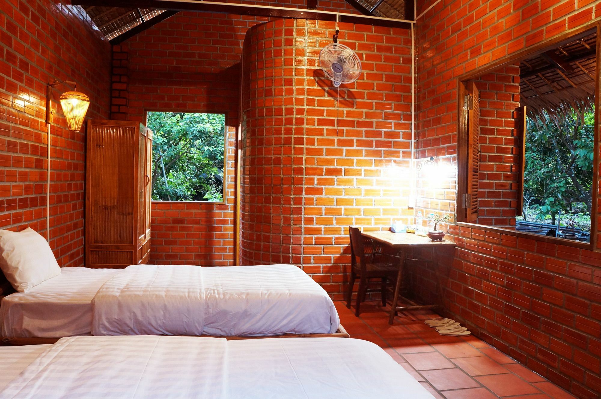 Mekong Rustic Lodge Cai Lay Exterior photo
